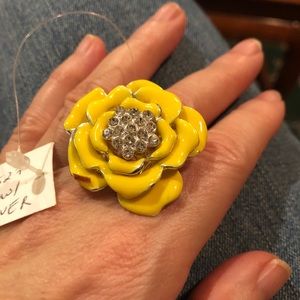 Lovina yellow crystal enamel ring